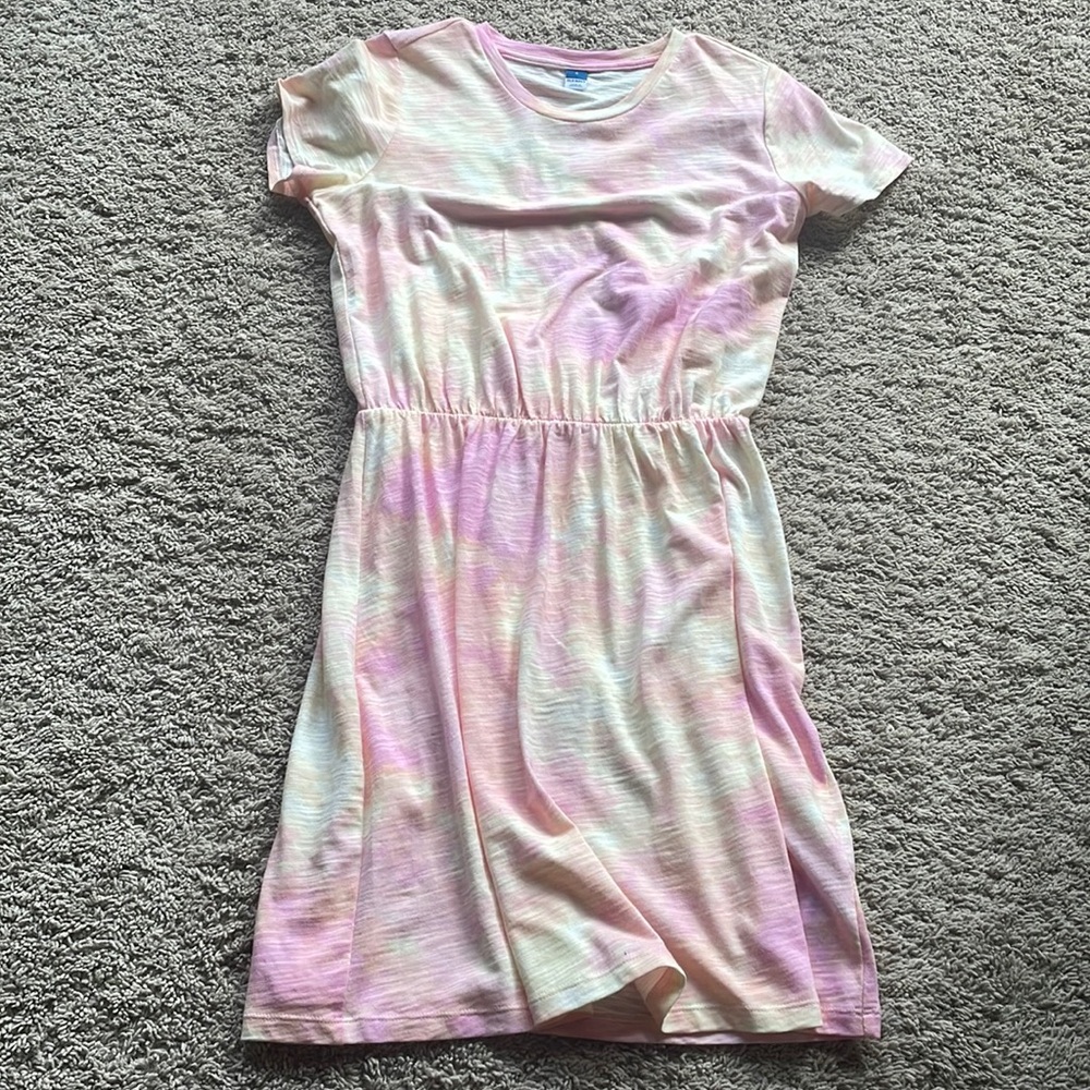 Size small. Tie dyed summer dress. Old Navy.